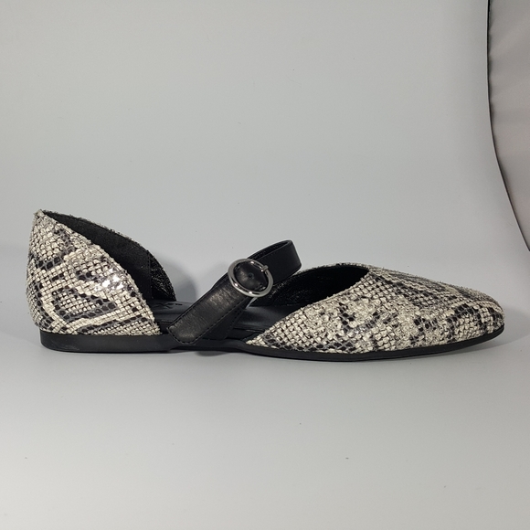 The Flexx Gray Snake Stamped Suede Mary Jane - Picture 1 of 4